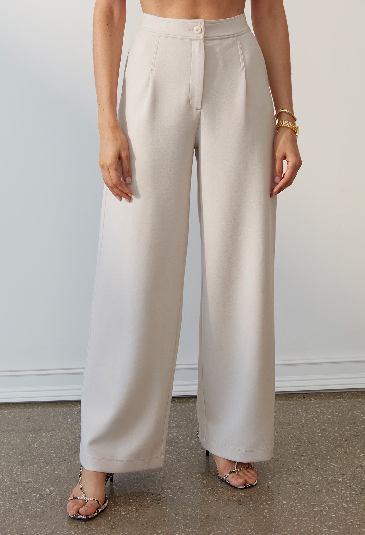 Aiden Pant for women – sustainable cotton casual trousers with relaxed fit