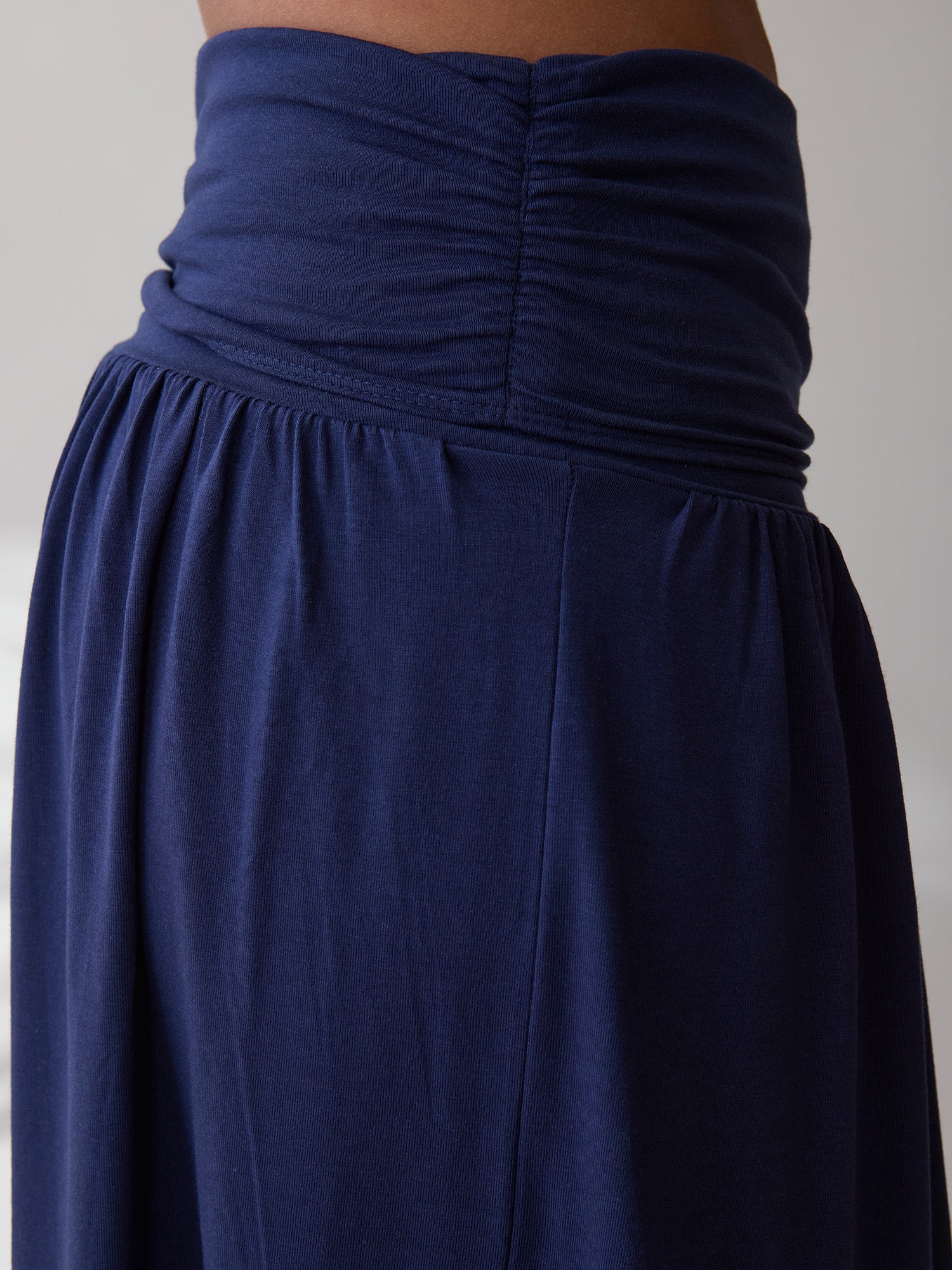 Shelby Convertible Skirt / Dress
