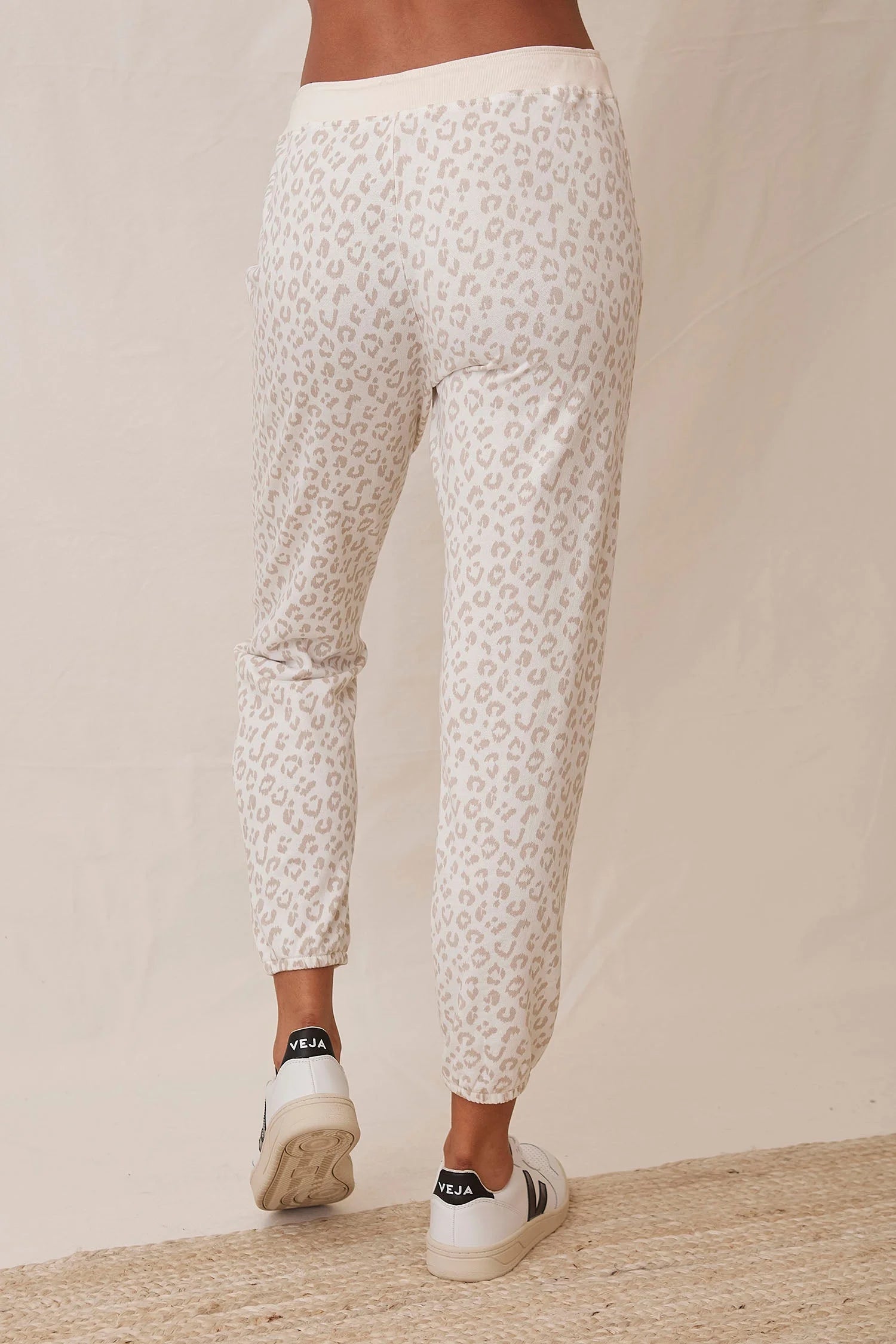 Leopard Park Jogger Grey State